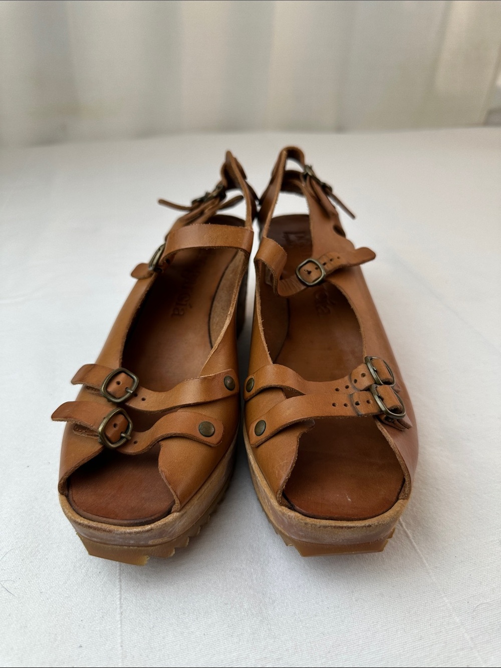 Pedro Garcia Brown Leather Buckle Slingback wedges